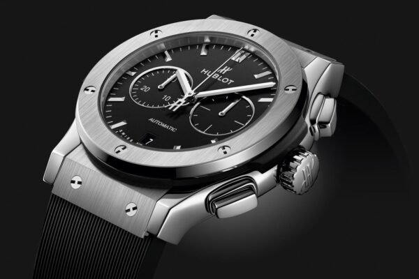HUBLOT CLASSIC FUSION CRONOGRAPH TITANIUM - Image 3