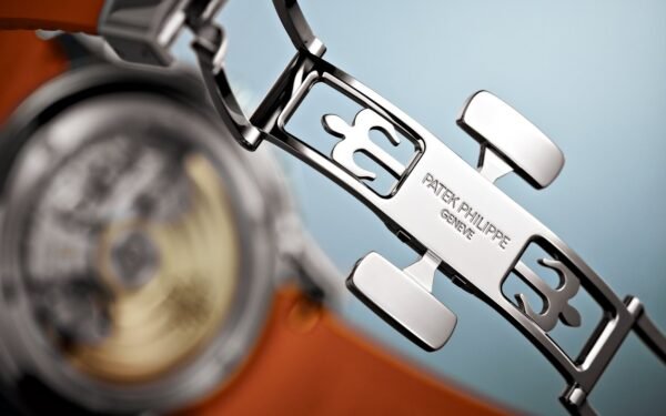 PATEK PHILIPPE AQUANAUT (GREEN) - Image 5