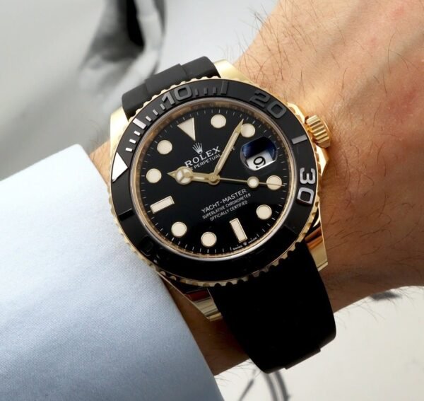 ROLEX YACHT MASTER OYSTER FLEX (GOLD BLACK) - Image 7
